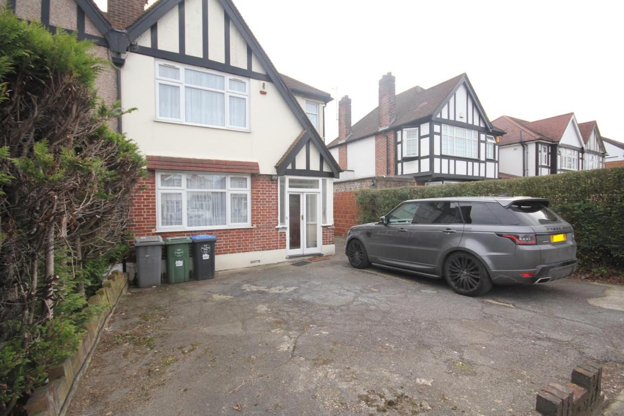 Kenton House Villa Harrow Exterior photo